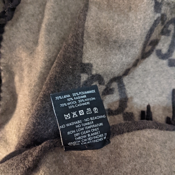 Authentic Vintage Gucci Blanket Brown GG - Picture 8 of 12